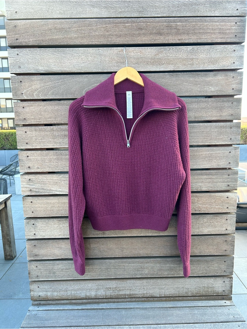 ALO Yoga Cashmere Plush Waffle 1/4 Zip Pullover | Size Small - Picture 2 of 10